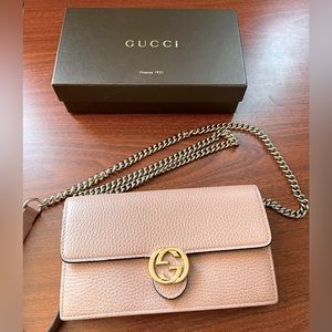 GUCCI PINK DOLLAR CALFSKIN LEATHER INTERLOCKING G CHAIN WALLET